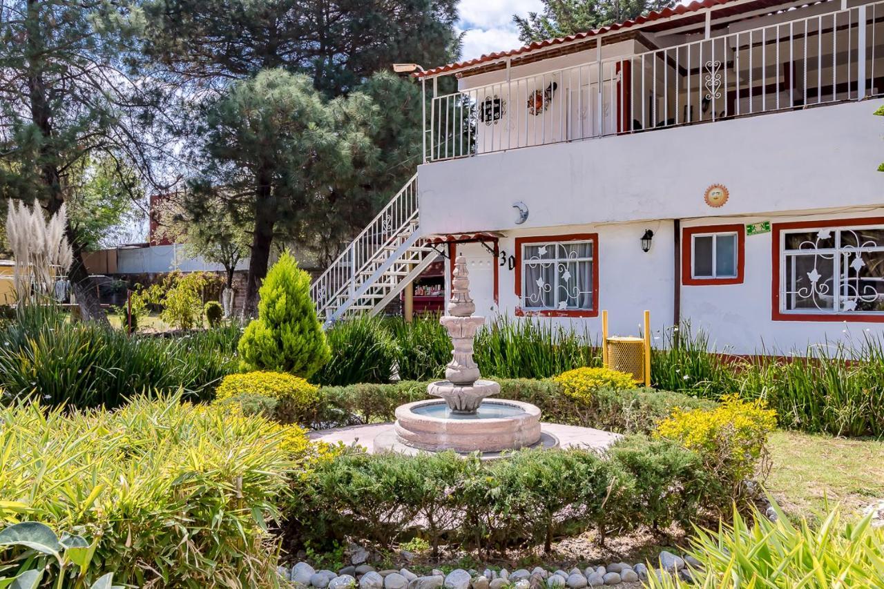 Ayenda Meson Del Rio Hotel Tepotzotlan Exterior foto